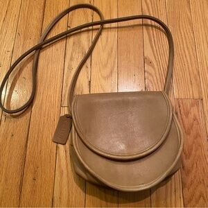 Vintage COACH #9923 Casey Bag Beige Leather Crossbody Handbag